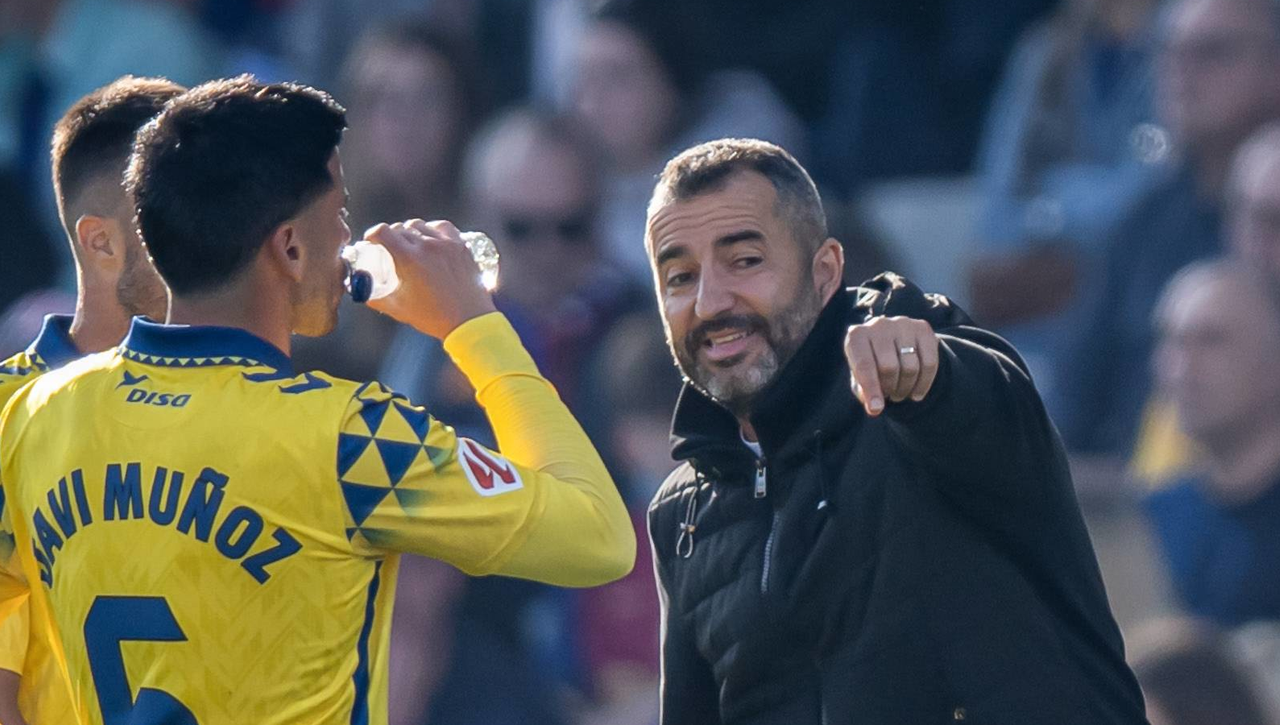 Aviso de Diego Martínez a Las Palmas