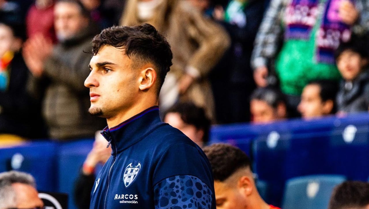 Se cae de la carrera por Marc Pubill