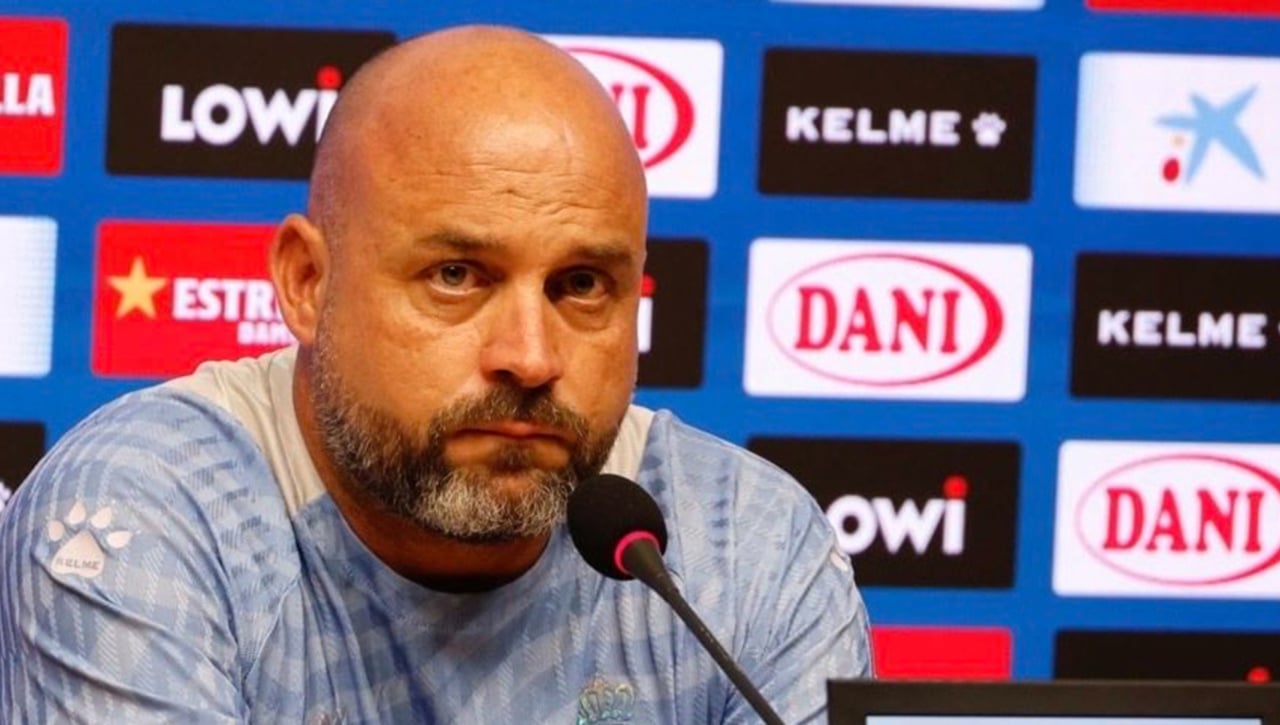 Manolo González desmiente dos bajas y ve la del Betis "de las cinco plantillas de LaLiga de más nivel"