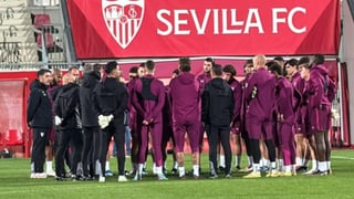 Una baja más en el Sevilla para rematar el estreno de Quique Sánchez Flores en Granada