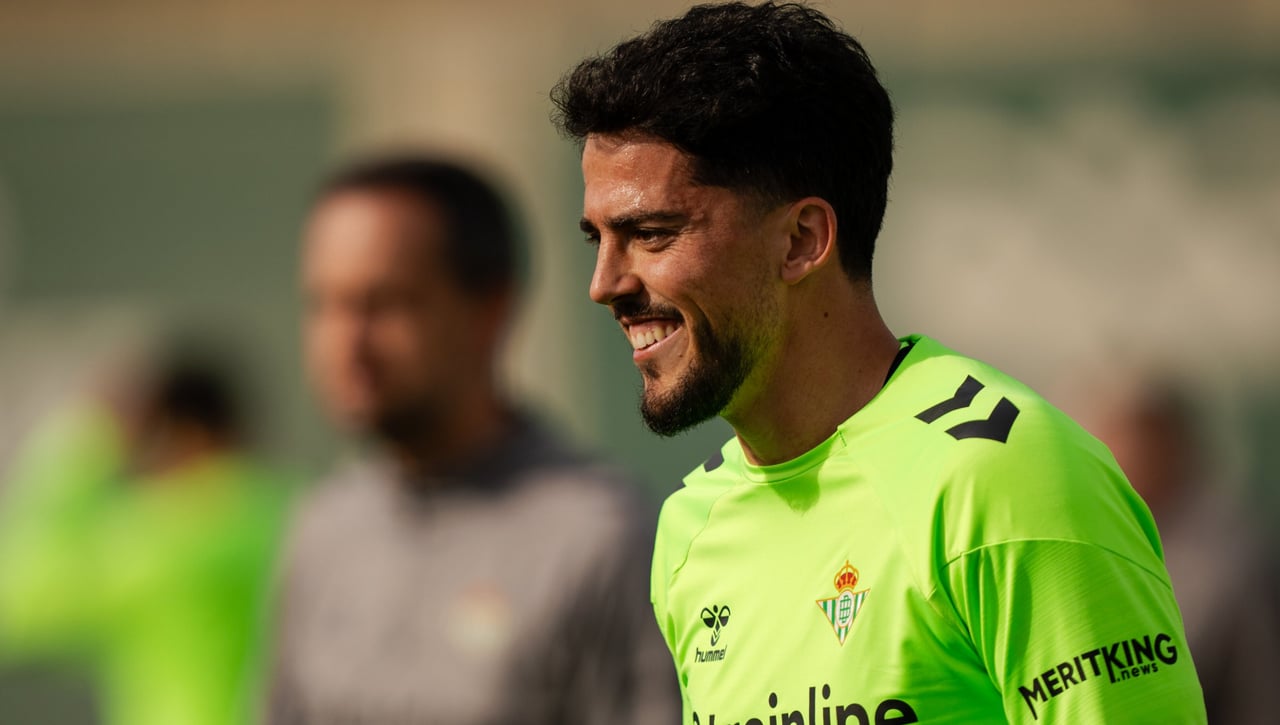 Fornals por Vitor Roque y empatía con Arzu: la convocatoria del Betis ante el Real Madrid