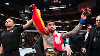 Ilia Topuria 'noquea' a Charles Oliveira