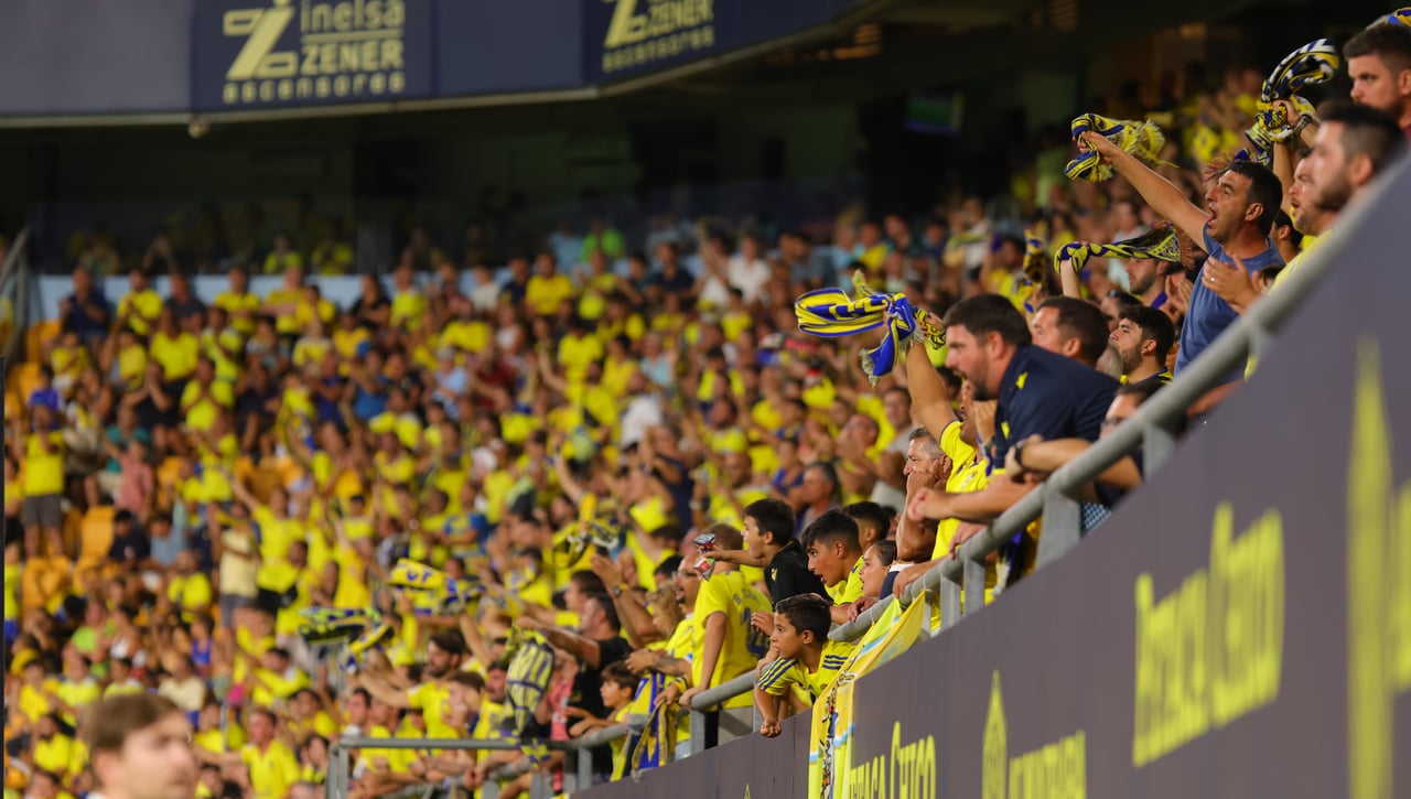 El Cádiz presenta su campaña de abonados para la temporada 24/25
