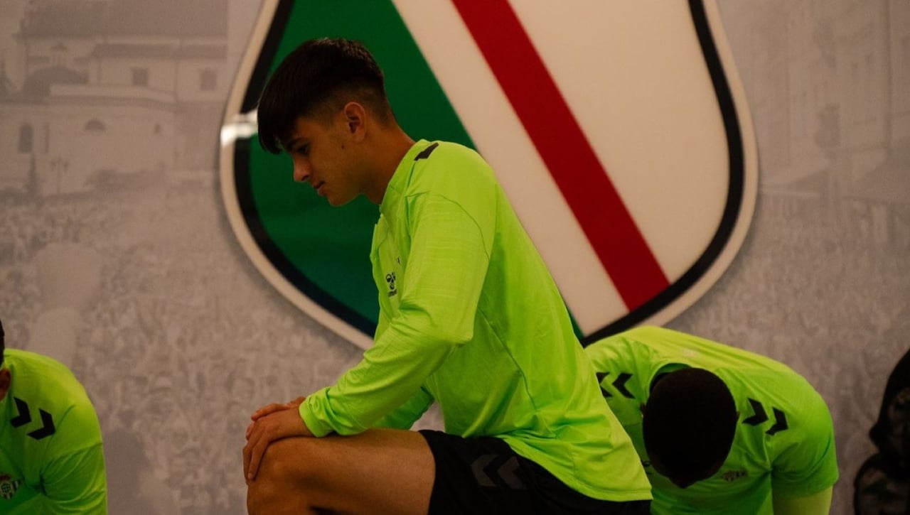 Dos jóvenes sobradamente preparados, pendientes del plan de Pellegrini