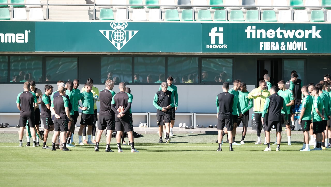 La lista de Pellegrini para Almería con tres importantes bajas