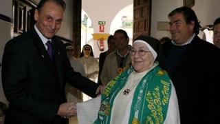 Del "me estáis exigiendo que me estáis cansando" al "venga a ustede": las frases más célebres de Lopera