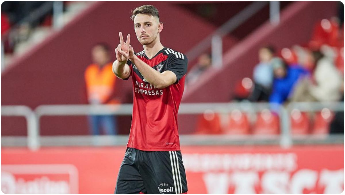 Raúl, un goleador insaciable: hace seis días estudiaba operarse y el sábado celebró un doblete