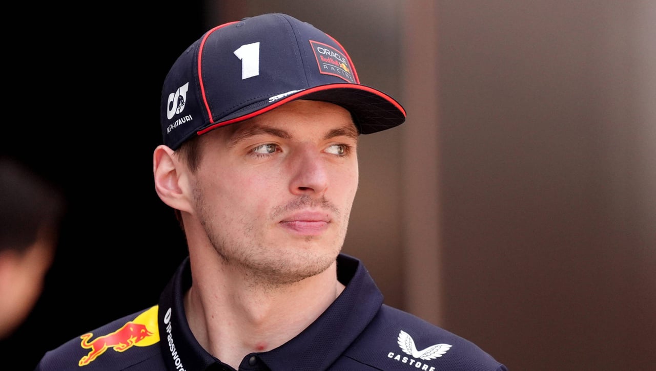 Verstappen pide perdón, a su manera