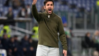 Fábregas no aguanta más