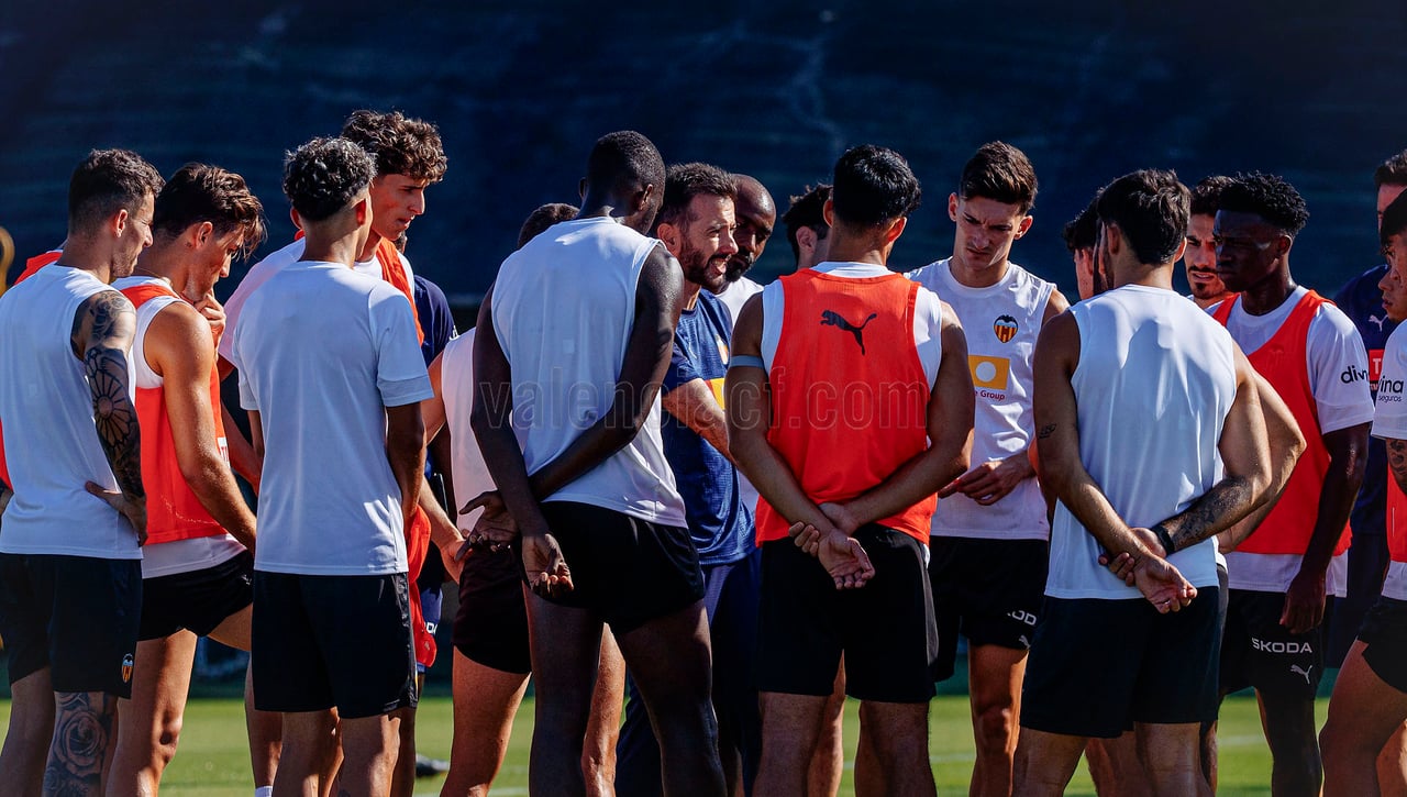 Los descartes de Corberán y Copete se quedan en tierra