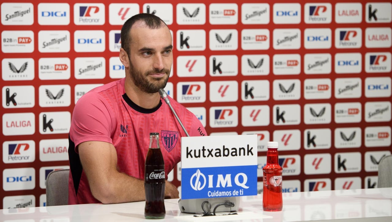 Lekue se ‘moja’ sobre Agirrezabala  