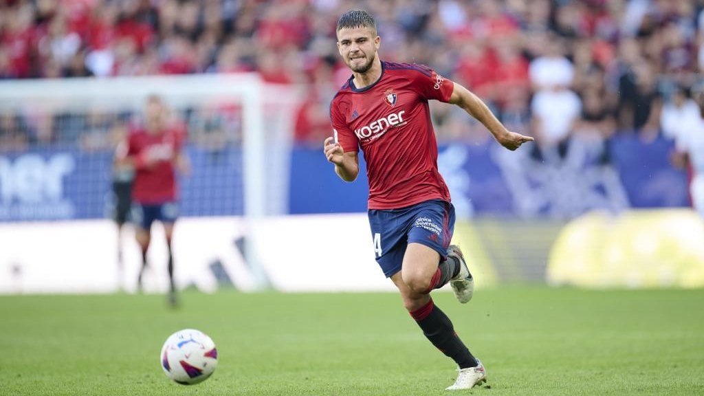 Iker Muñoz y el cheque de Osasuna contra los problemas económicos 