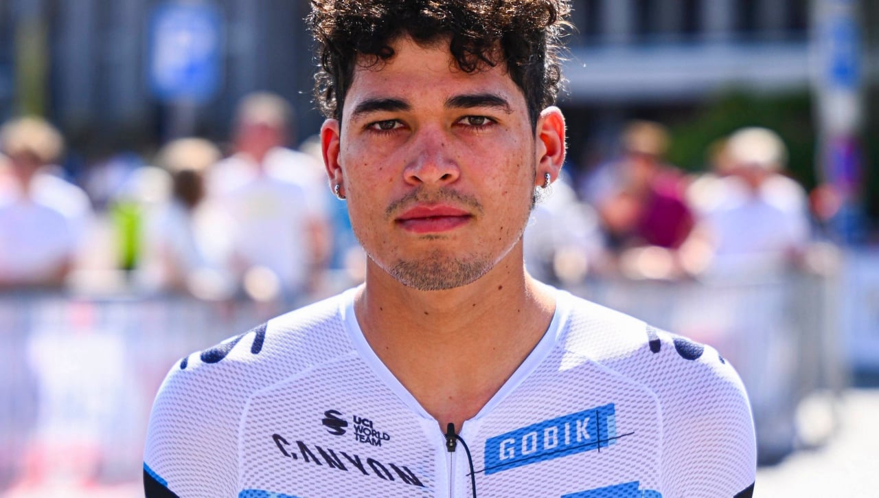 Obligado a dejar el equipo Movistar