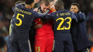 Lunin pone en guardia al Real Madrid 