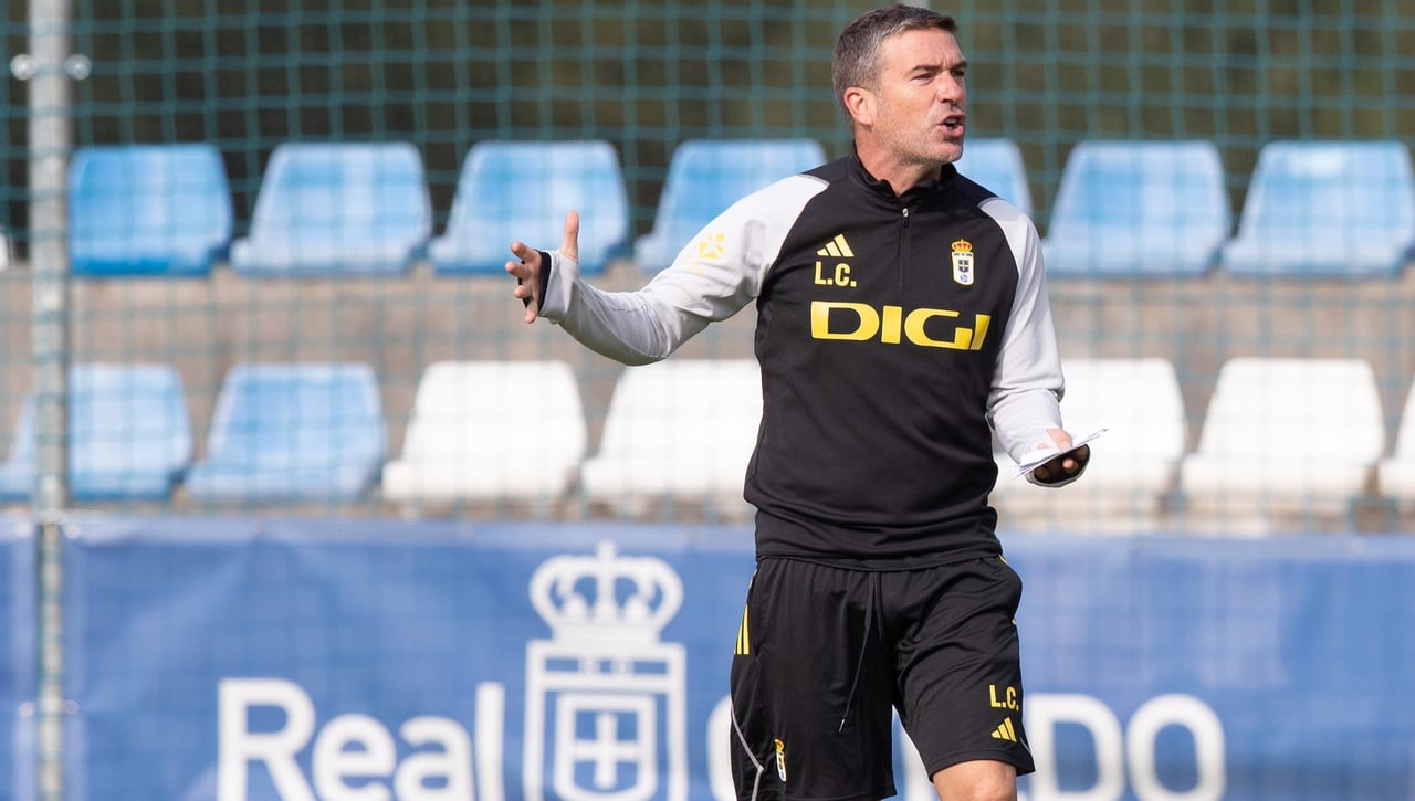 Puerta abierta al regreso de Luis Carrión al Oviedo