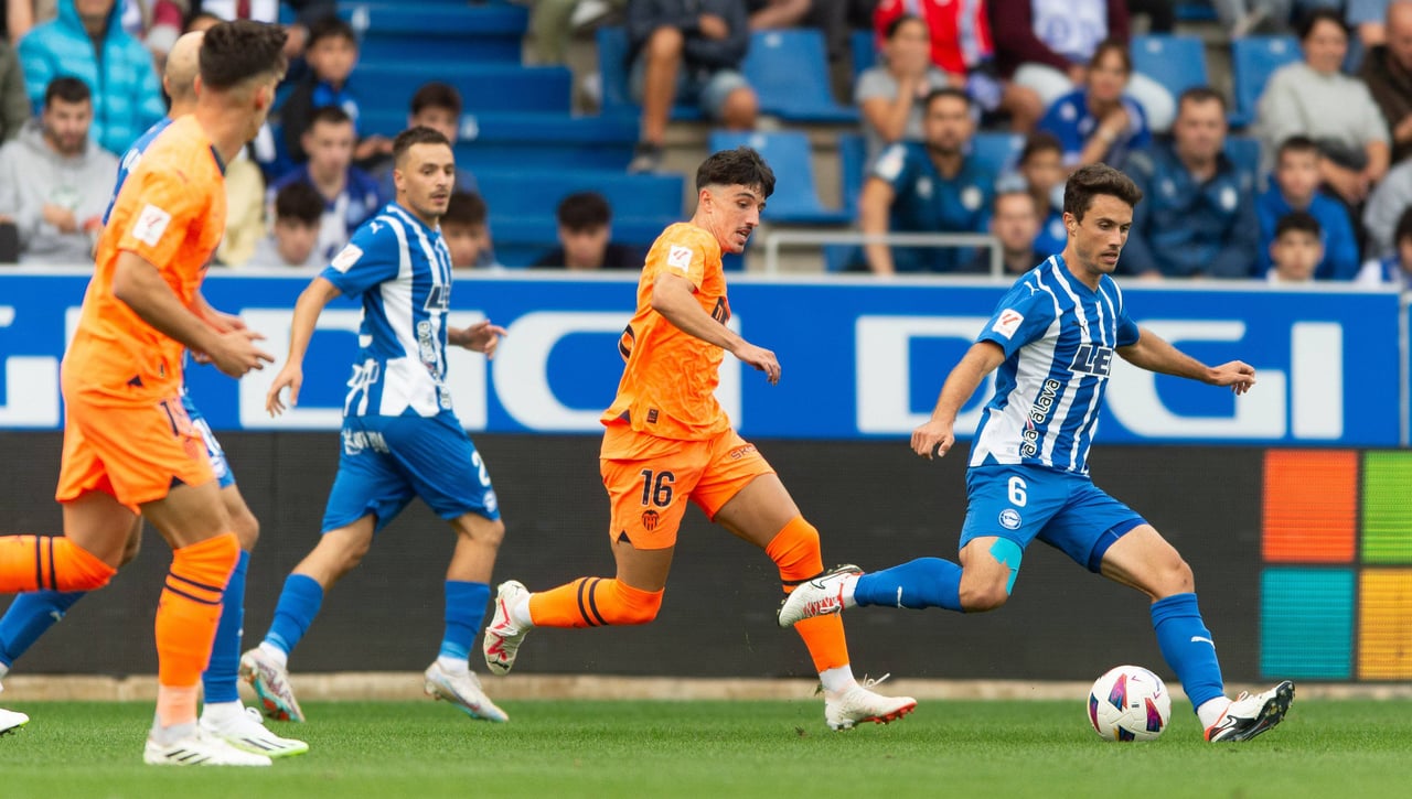 Valencia - Alavés: Horario y dónde ver en TV el partido de LaLiga EA Sports