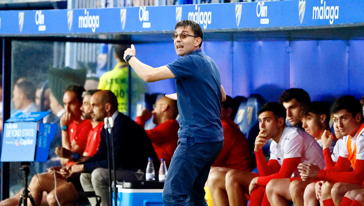 El Sporting de Gijón se abre en canal