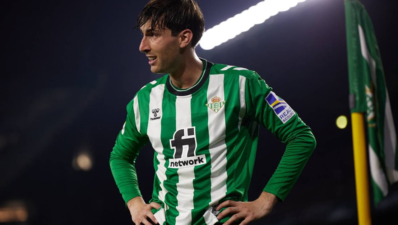 El Betis y Miranda se citan para renovar o salir