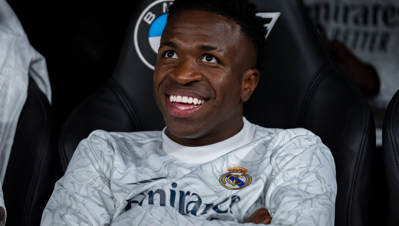 Micrófonos en los banquillos de fútbol