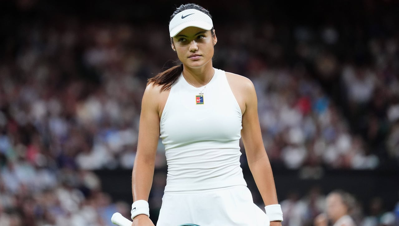 Emma Raducanu se sincera tras sufrir acoso en Dubai: ''Es raro no saber como han hecho esas fotos''