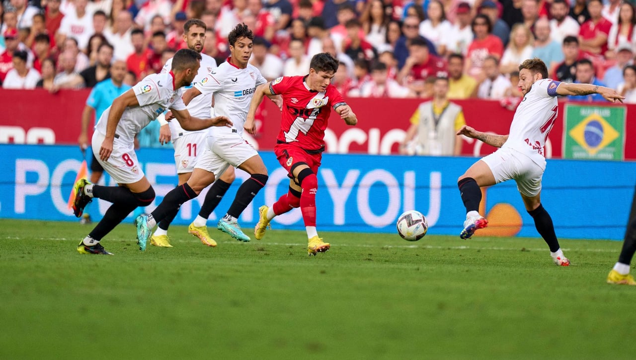 Oliver Torres no se esconde: "Este no es el Sevilla que queremos"