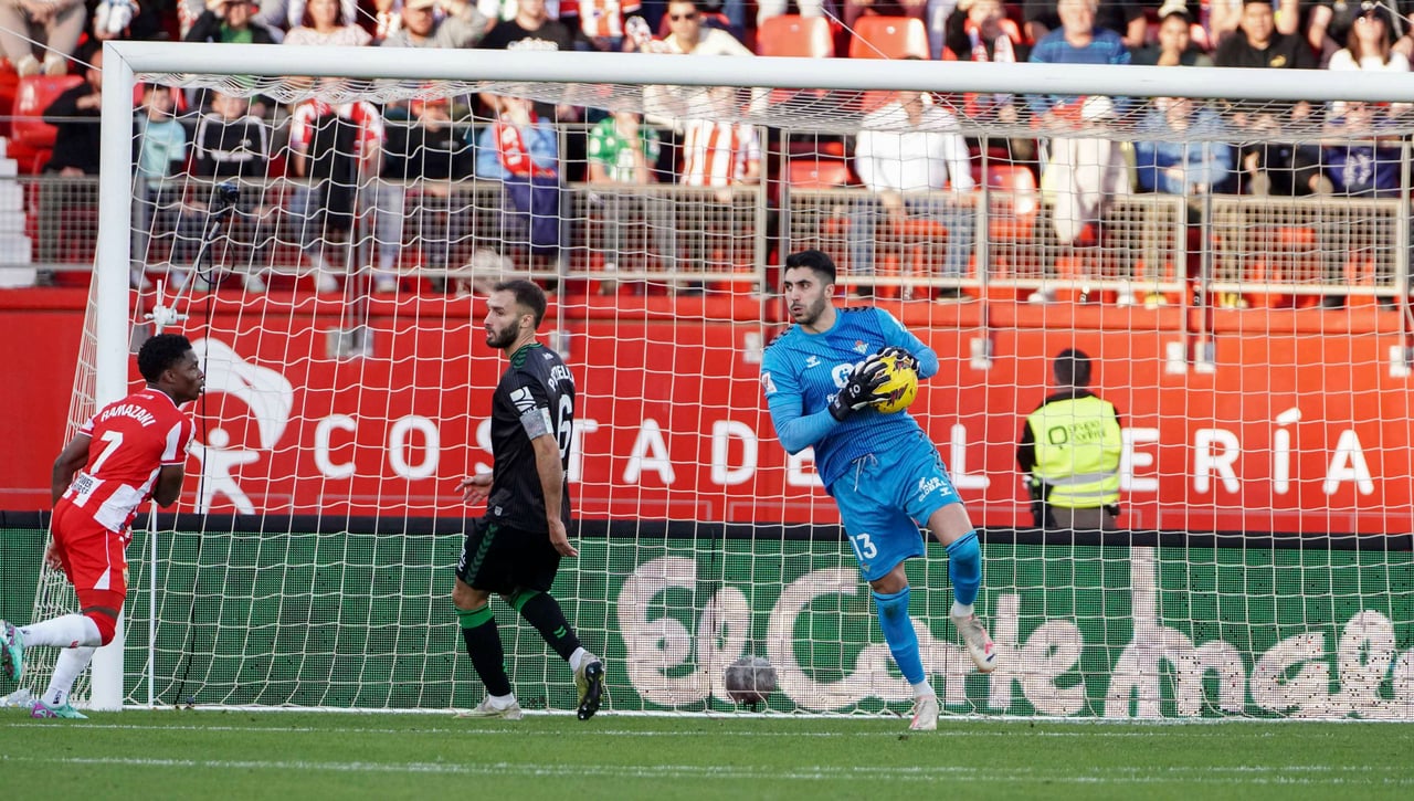 Rui Silva se luce y despeja dudas en plena reflexión sobre su futuro