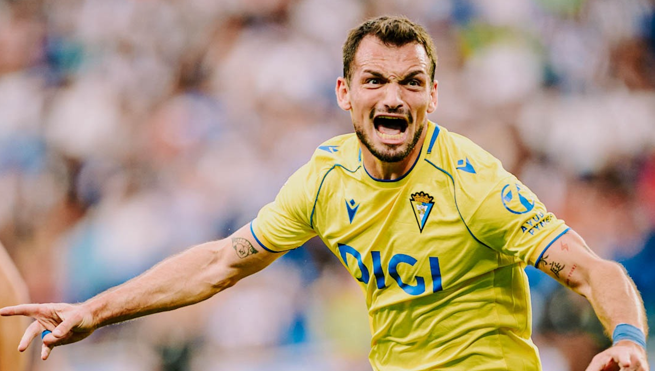 Tabatadze no seguiría mucho tiempo en el Cádiz