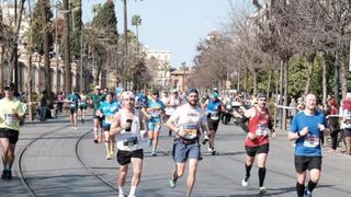 Los itinerarios alternativos para los aficionados del Betis - Valladolid por la Maratón de Sevilla