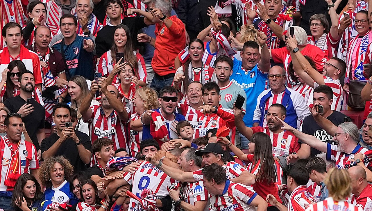 La polémica del derbi: ¿Debió ser expulsado Sorloth? Iturralde, Mateu y Carvajal responden