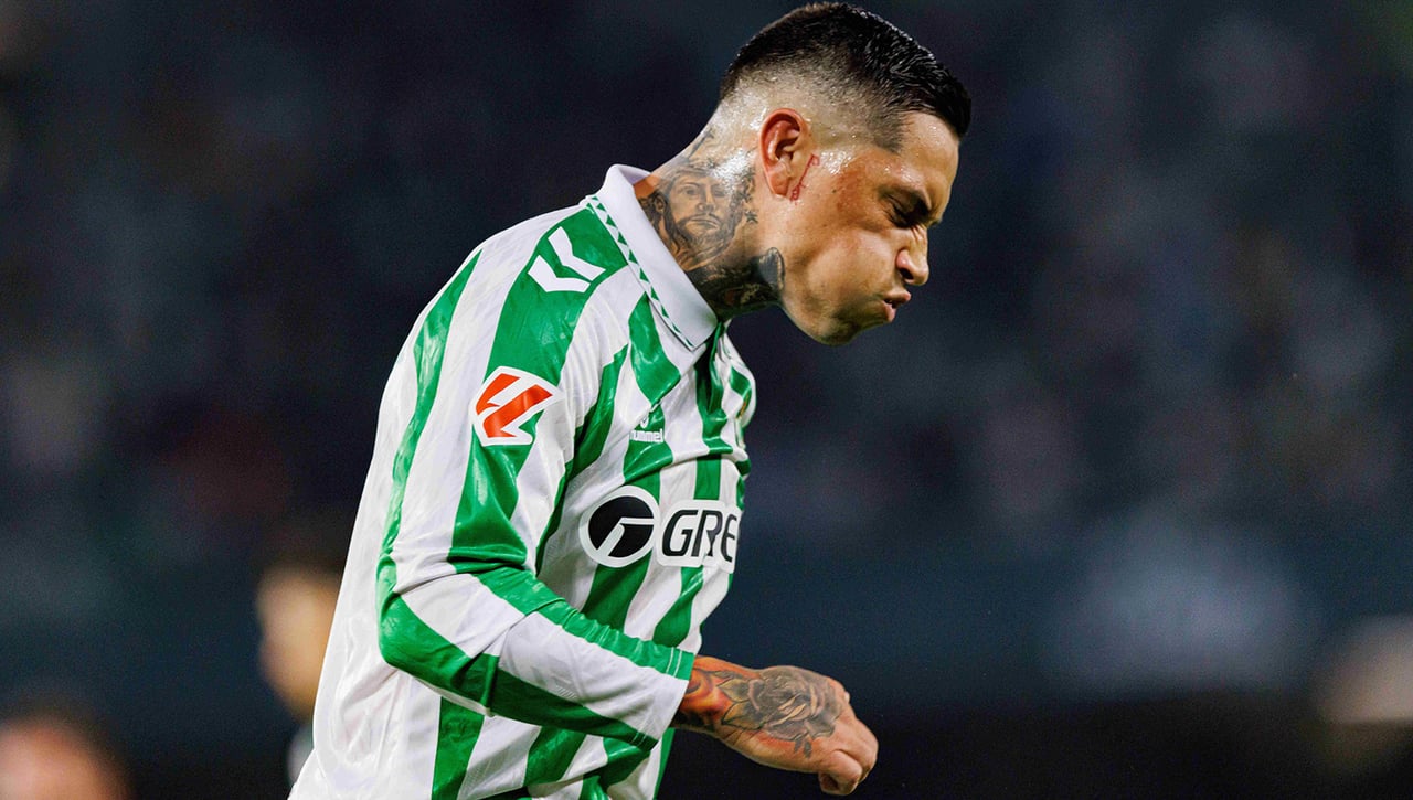 El agente de Chimy Ávila aclara su situación en el Betis: "No hubo nada"