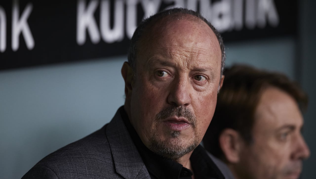 Rafa Benítez pone en su sitio a los árbitros españoles