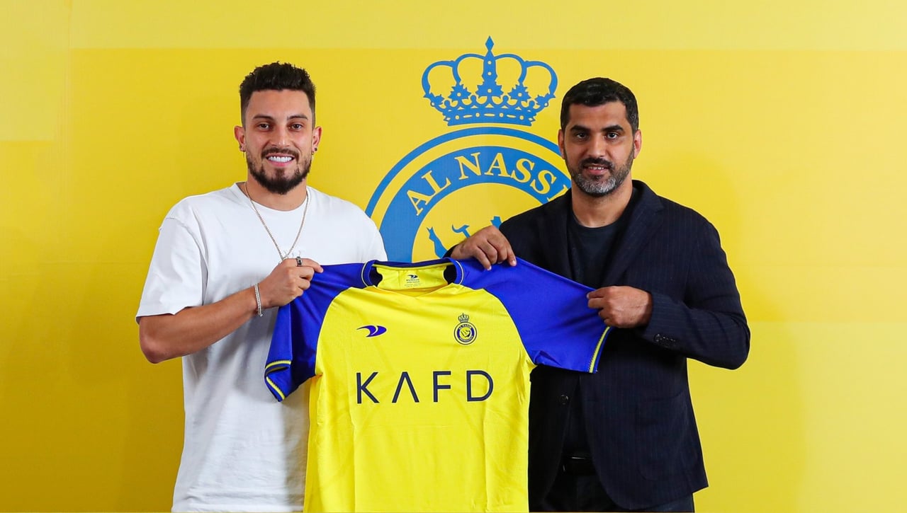 El sueldazo de Alex Telles como nuevo jugador del Al Nassr
