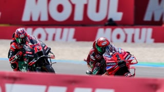 Pecco Bagnaia da un golpe sobre la mesa y a Marc Márquez le vuelve a pasar