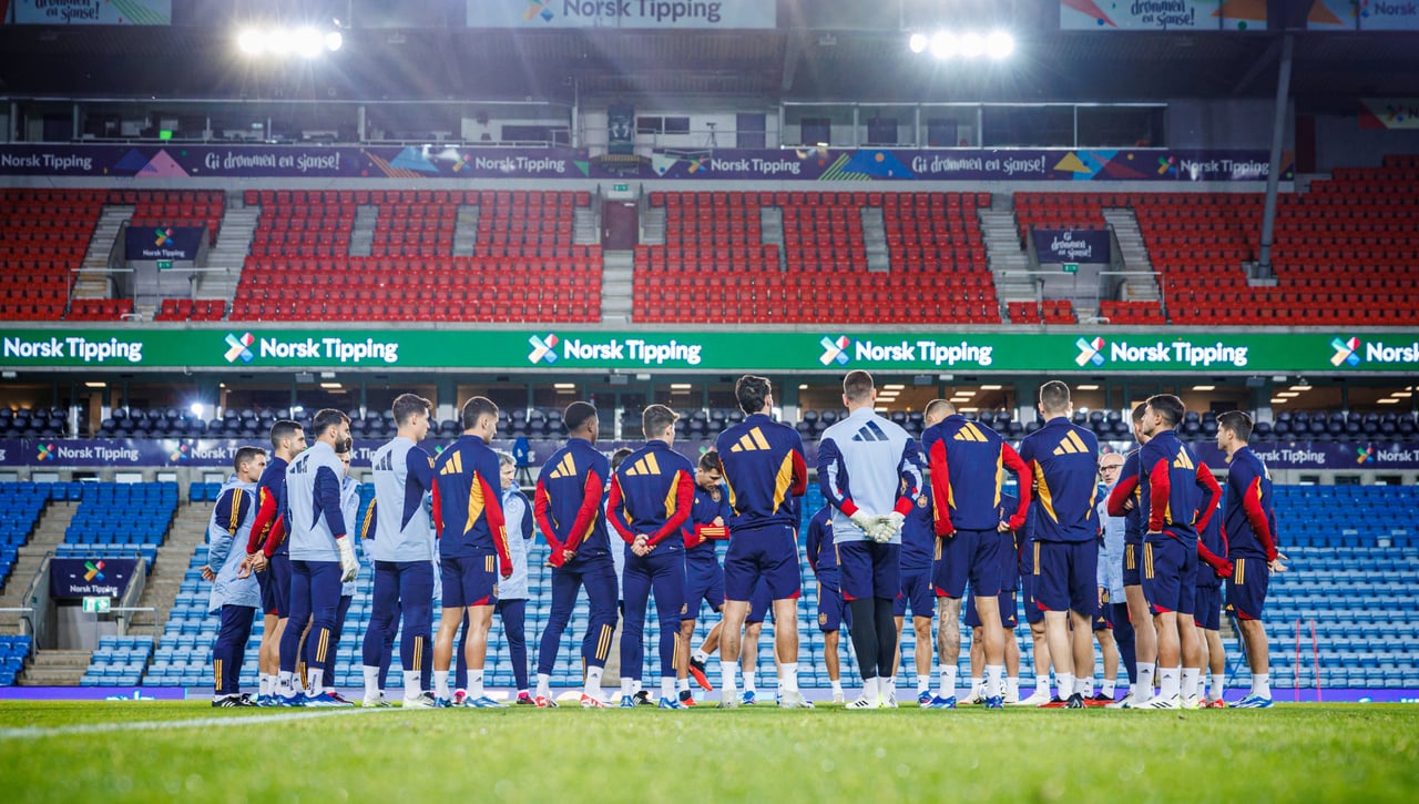 La portada de ESTADIO Deportivo para el domingo 15 de octubre de 2023