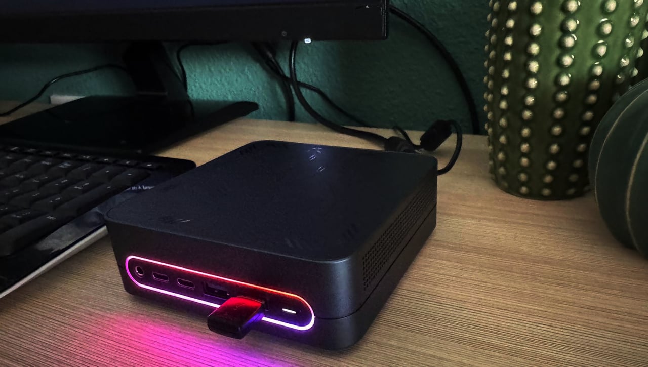 Es más barato que una consola y puedes jugar, ver fútbol en streaming y usarlo como servidor multimedia en casa