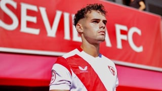 El capitán de la Lazio le echa el ojo a un canterano del Sevilla