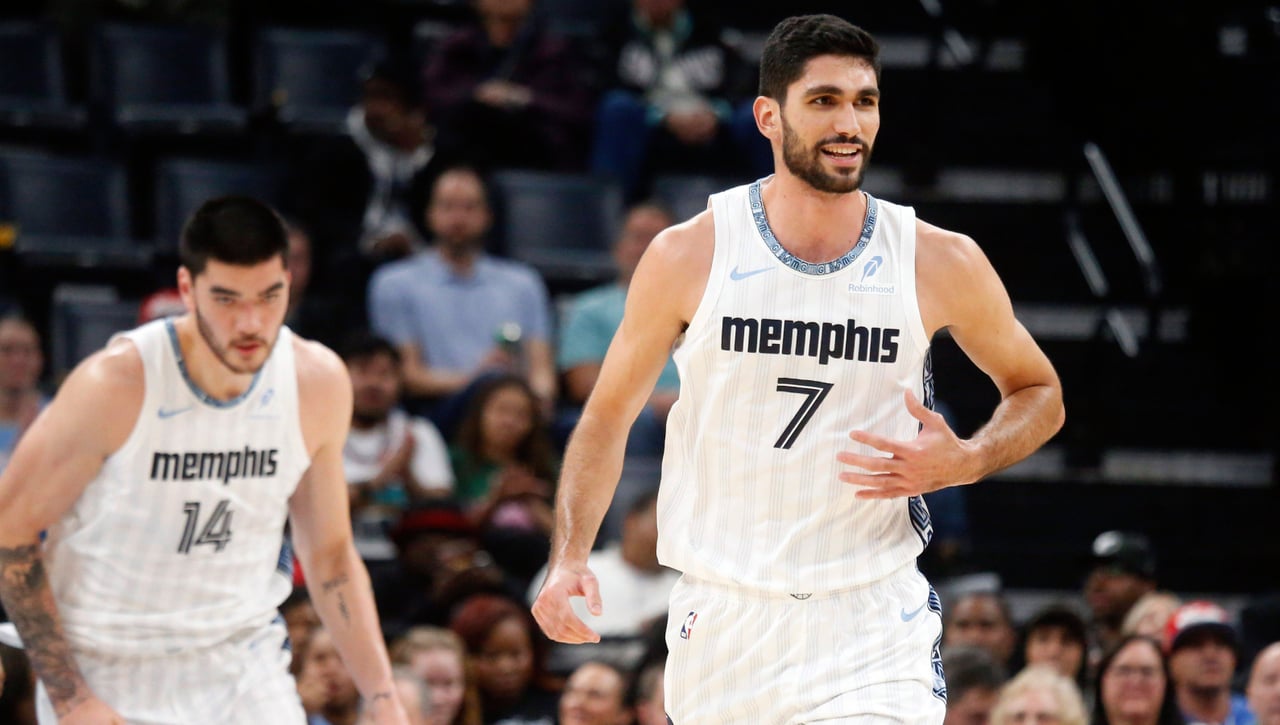 Santi Aldama brilla con luz propia y a los Pistons no hay quien los pare