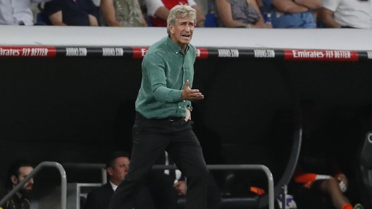 La lista del Betis ante el Mallorca, con los cambios justos para poder jugar