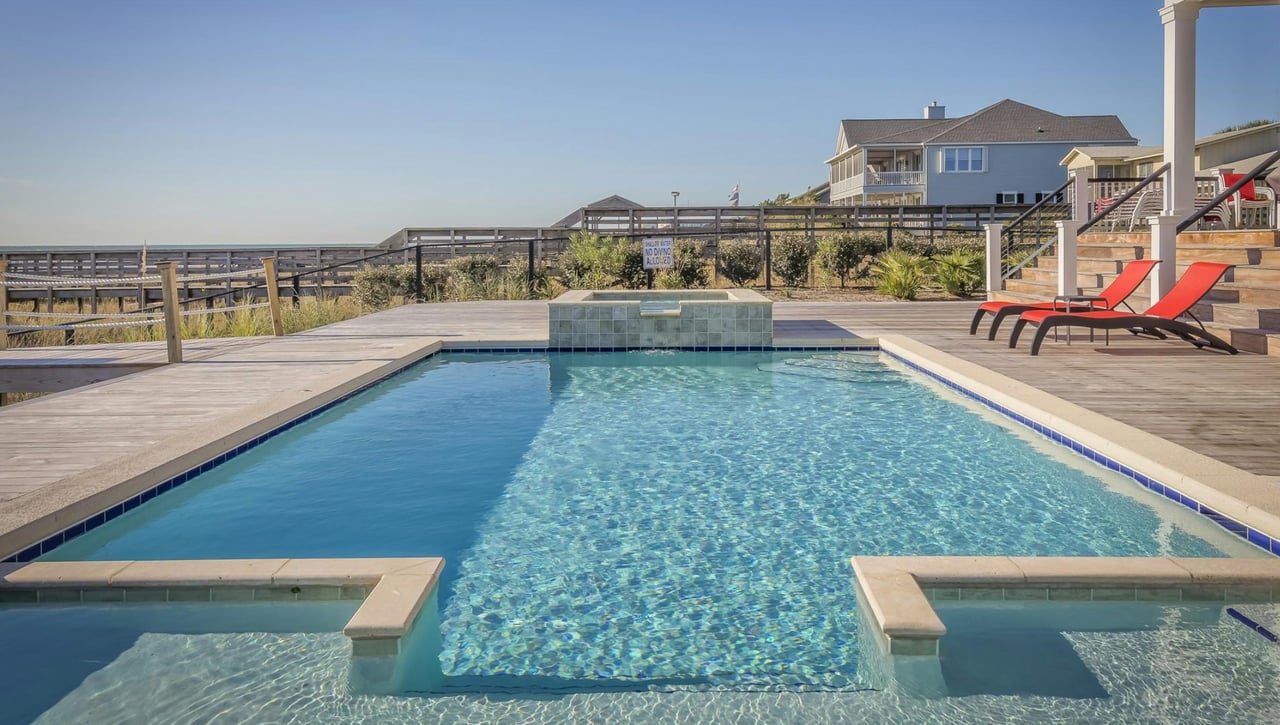 Estos son los mejores gadgets y tecnología para disfrutar de un dia de piscina