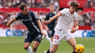 Sin Navas ni Juanlu, a Quique le tocará improvisar en Almería por la derecha