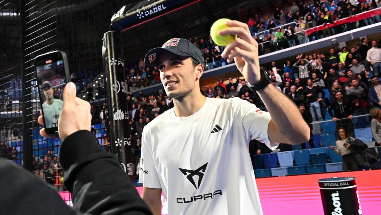 Ale Galán cambia de pareja