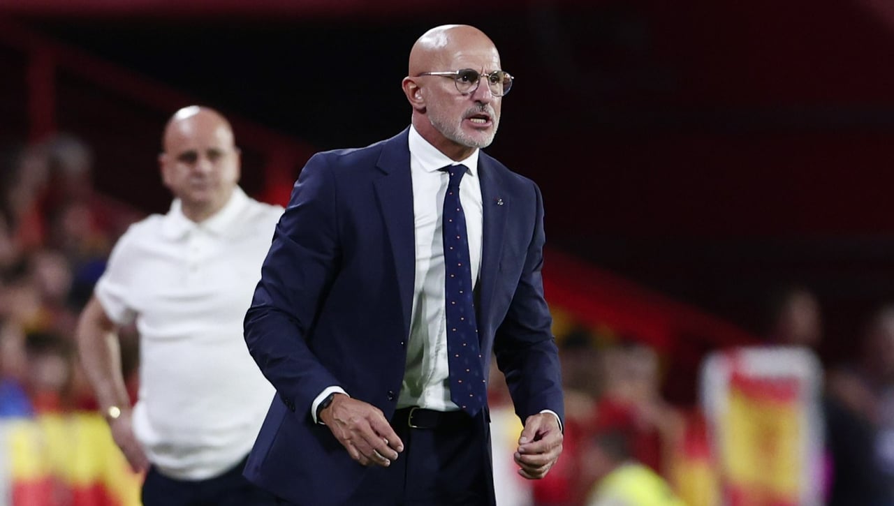 Luis de la Fuente se fija en el Betis pero sorprende