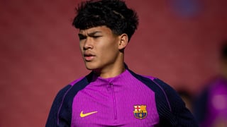 Dro gana peso en el Barcelona y se perfila como el único canterano con dinámica fija de Hansi Flick