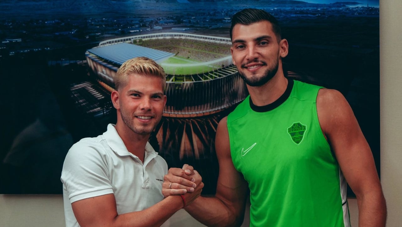 Rafa Mir deja el Sevilla y se marcha cedido al Elche