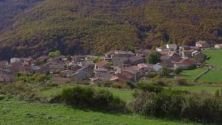 El pueblo más antiguo de toda España: tierra de osos y manantiales