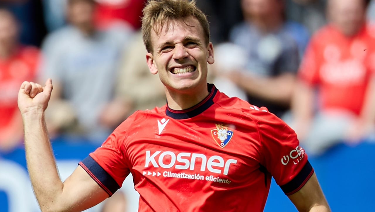 Pablo Ibáñez lo cierra con el Alavés hasta 2030