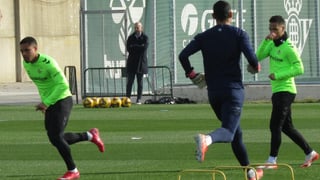 La contradicción de Pellegrini con Vitor Roque y el enfado del Real Madrid por el 'caso Antony'