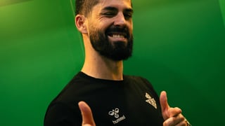 Isco Alarcón tiene algo que comunicar a la afición del Betis