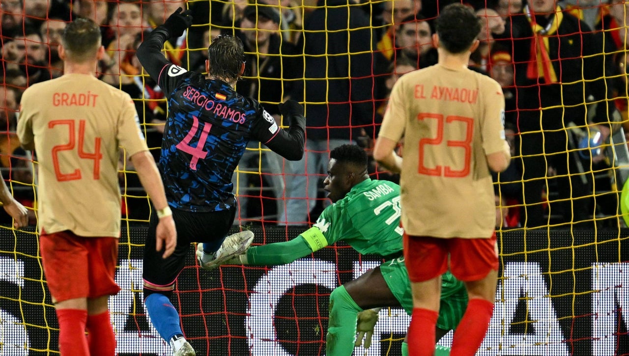 Lens 2-1 Sevilla: Condenado por sus errores, se consumó el desastre; adiós Europa