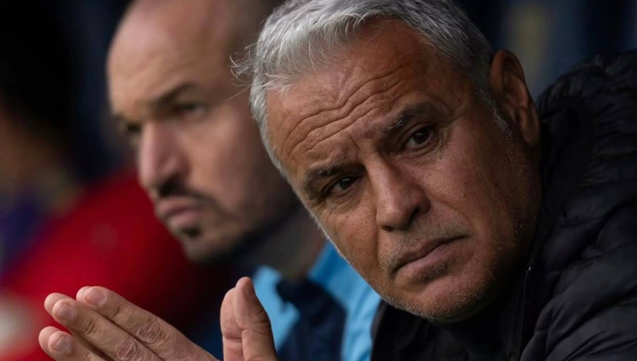 La afición del Málaga pide la destitución de Pellicer tras la mala racha de resultados